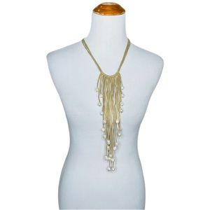 Plunder Necklace faux leather and pearls